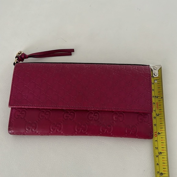 Authentic Gucci wallet - Picture 9 of 16